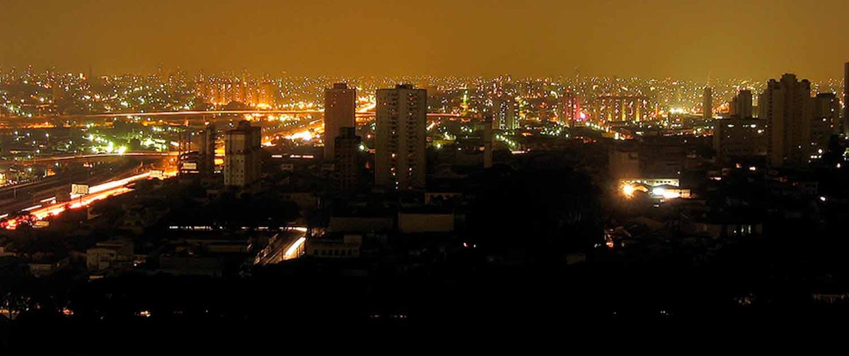 Blackouts and Byteouts: What happens to Internet hubs when the grid stumbles?